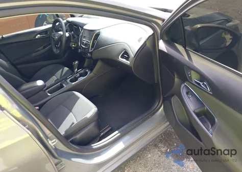 2017 Chevrolet Cruze Lt Auto z USA, uszkodzony, nr VIN 1G1BE5SM3H7184496